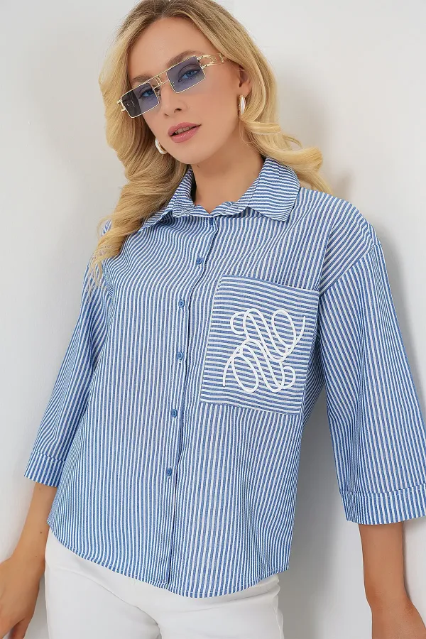 Women's Single Pocket Embroidered Shirt 20328 - Navy Blue