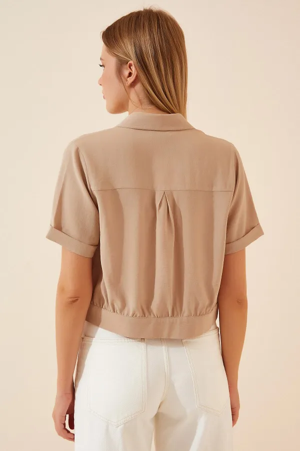 Veste courte d'été beige à manches courtes et poches boutonnées pour femme HZL22S-BD106631