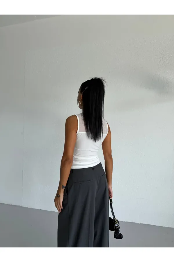 Kadın Beyaz Kolsuz Likralı Tül Detay Sandy Bluz HZL26W-FRY123721