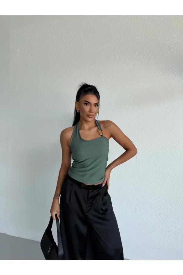 Kadın Yeşil Ottoman Kumaş Halter Yaka Toka Detay Bluz HZL26W-FRY123321
