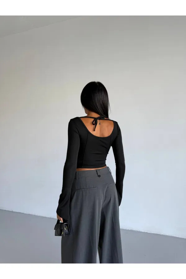Kadın Siyah Uzun Kollu Arkası Bağlamalı Fit Kesim Crop Bluz HZL25W-FRY122771