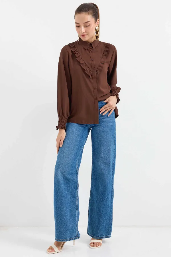 Kadın Kahverengi Fırfır Detaylı Uzun Kollu Şık Gömlek HZL25W-BD1202231