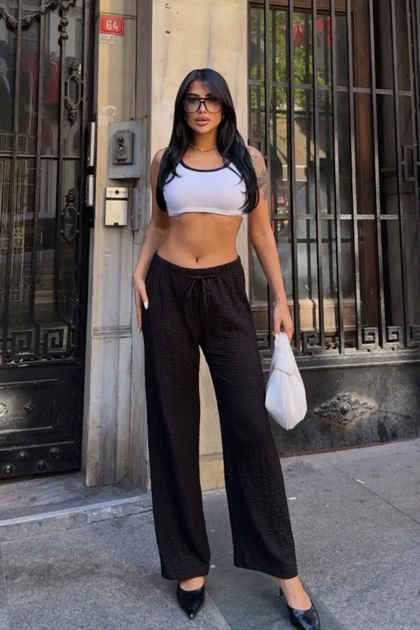 Women's Black Elastic Waist Relaxed Cut Crepe Trousers HZL25S-DSB163631