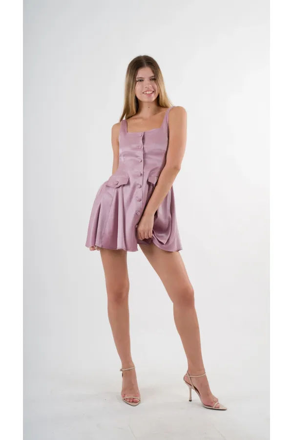 Kadın Gül Kurusu Askılı Önden Düğmeli Cepli Beli Lastikli Şortlu Elbise HZL24S-YY197