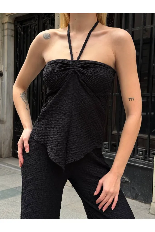 Kadın Siyah Boyundan Bağlamalı Staplez Bluz HZL25S-ZK13581