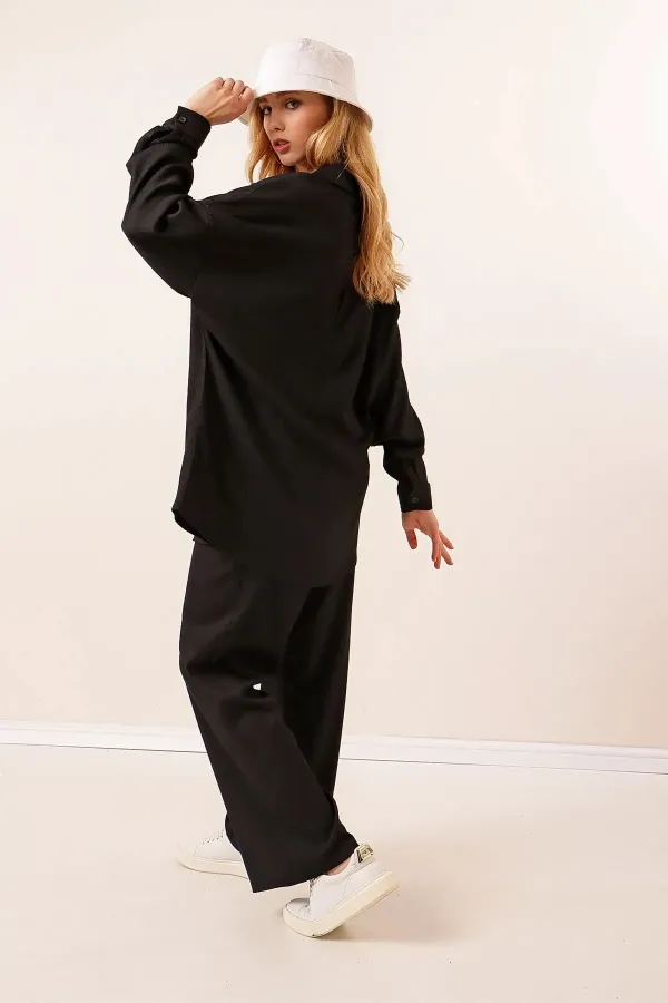 Hazelin Women's Black Oversize Top-Bottom Two-Piece Knitted Set HZL23W-BD158581