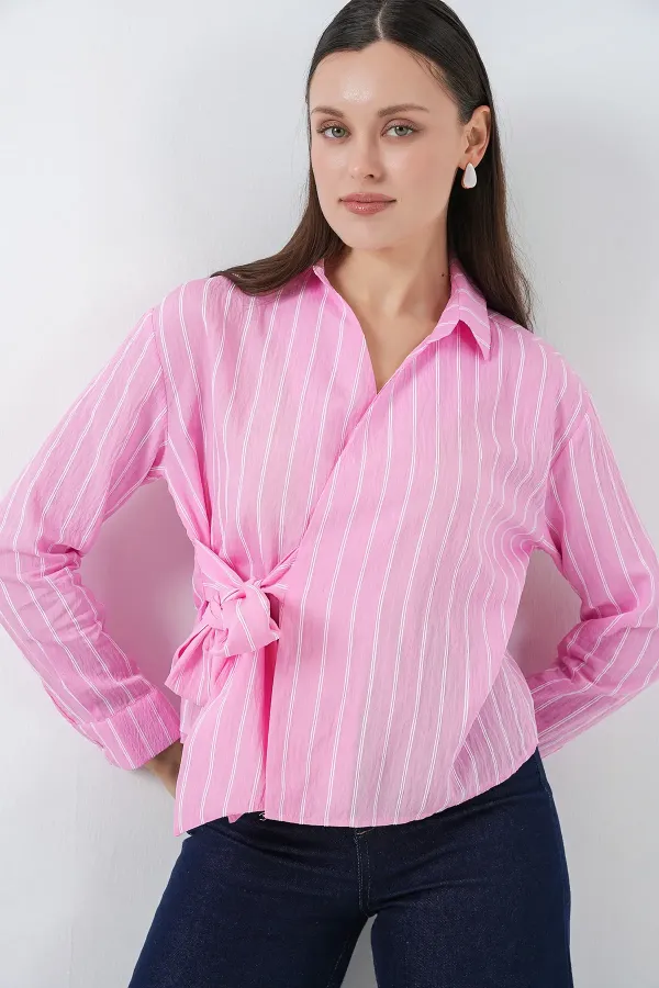 Chemise rayée à nouer sur le devant pour femme 20362 - Rose