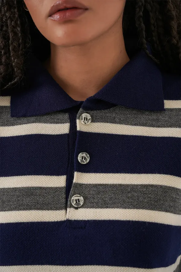 Pull en maille rayé à col polo pour femme 15952 - Bleu marine