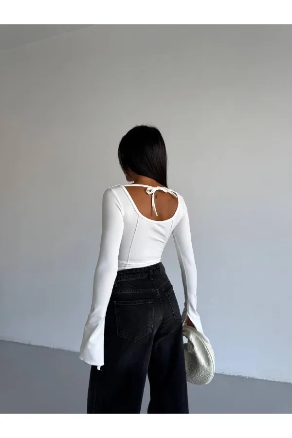 Kadın Beyaz Uzun Kollu Arkası Bağlamalı Fit Kesim Crop Bluz HZL25W-FRY122771