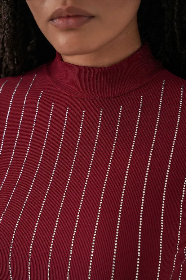 Kadın Bordo Yarım Balıkçı Önü Taşlı Body HZL25W-BD19221