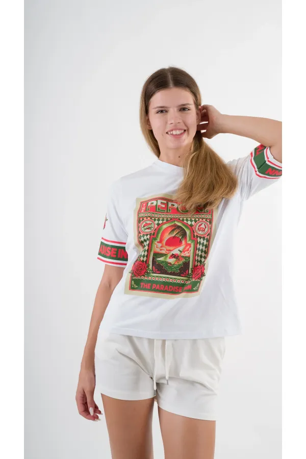 Kadın Beyaz Kırmızı Peponi Baskılı Bisiklet Yaka T-Shirt HZL24S-YY302