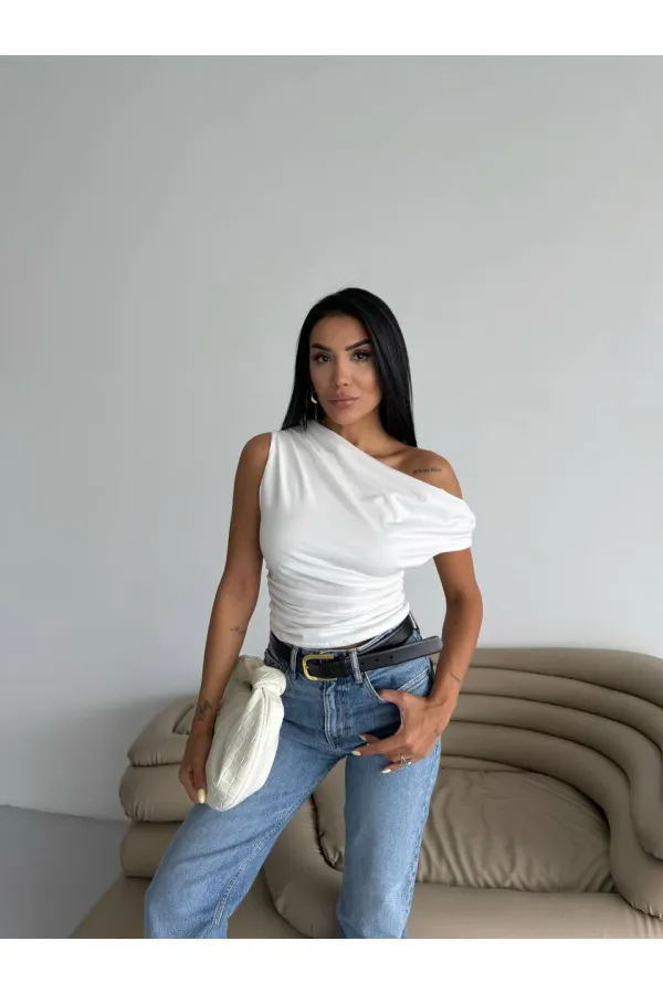 Kadın Beyaz Yandan Drapeli Kayık Yaka Sandy Bluz HZL25S-FRY123201