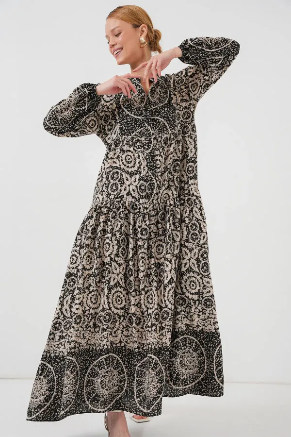 Robe hijab à motifs authentiques 2423 - Noir 9
