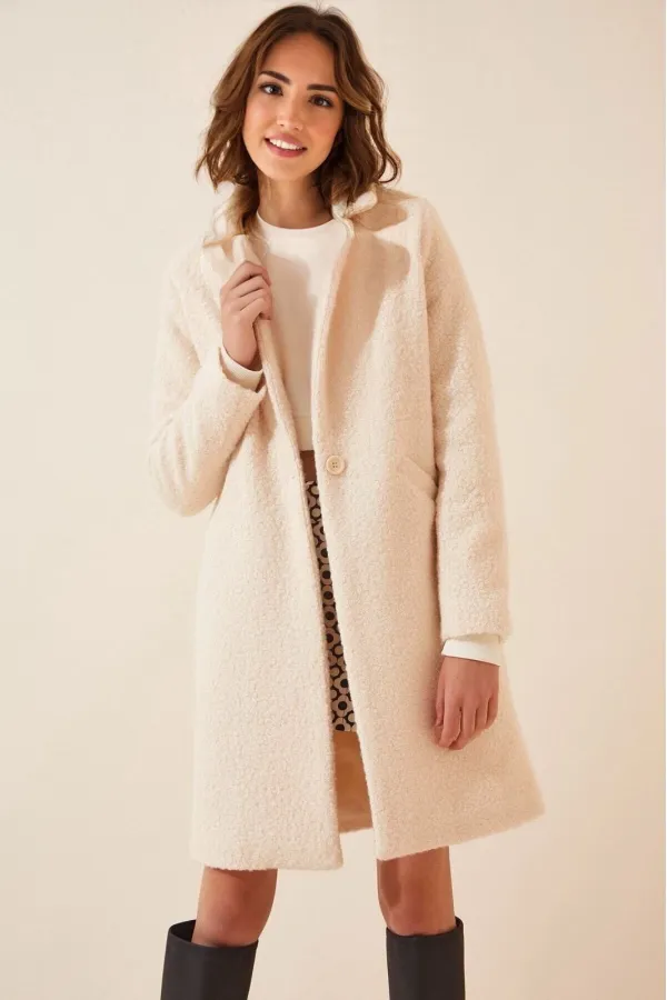 Manteau en cachemire bouclé doublé crème pour femme, à un bouton et double poche HZL22W-BD190821