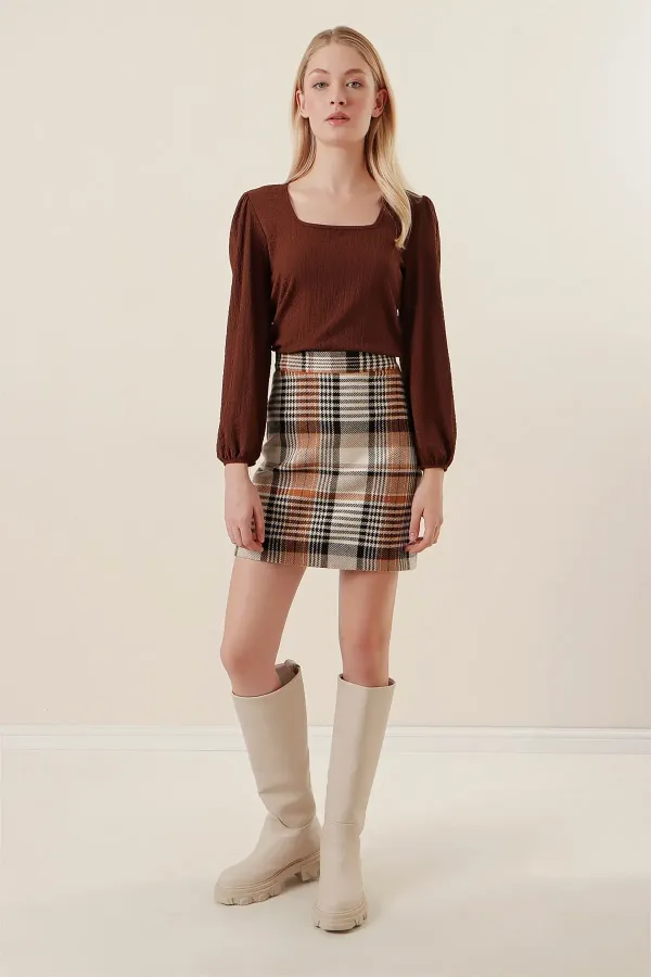 0442 Long-Sleeved Blouse - Brown