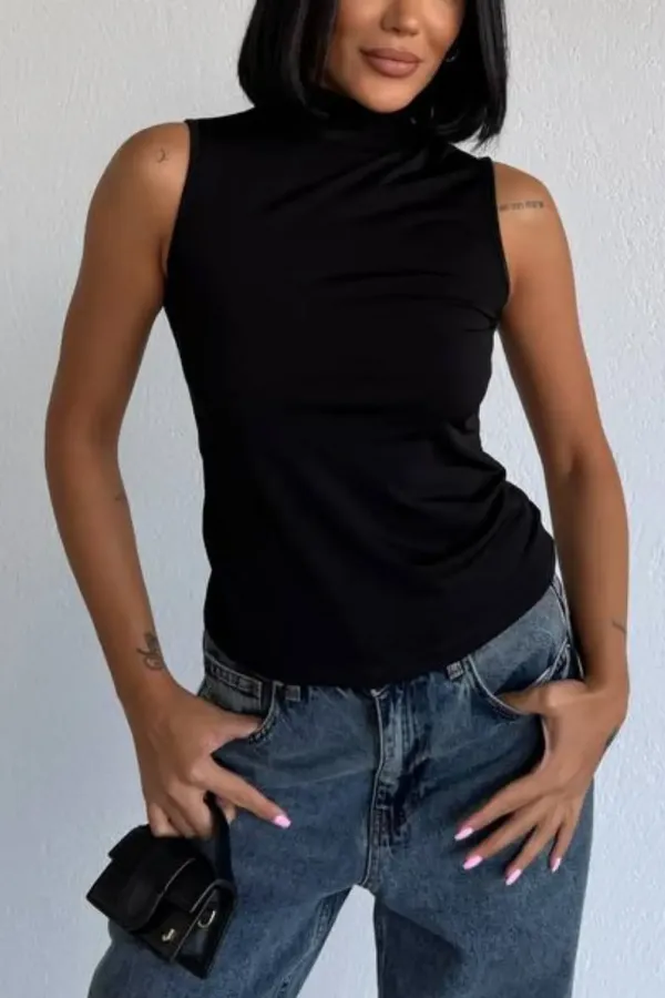 Women's Black Turtleneck Sleeveless Sandy Crop Blouse HZL26S-FRY123931 Women's Black Turtleneck Sleeveless Sandy Crop Blouse HZL26S-FRY123931