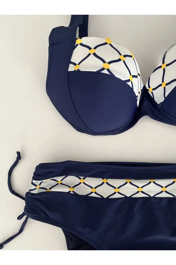 Kadın Lacivert Beyaz Etnik Desenli Bikini Takım HZL25S-LC2220