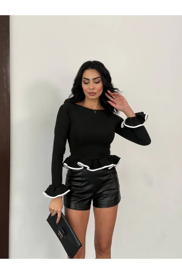 Kadın Siyah Uzun Kollu Volanlı ve Biyeli Dalgıç Kumaş Bluz HZL25W-FRY123651