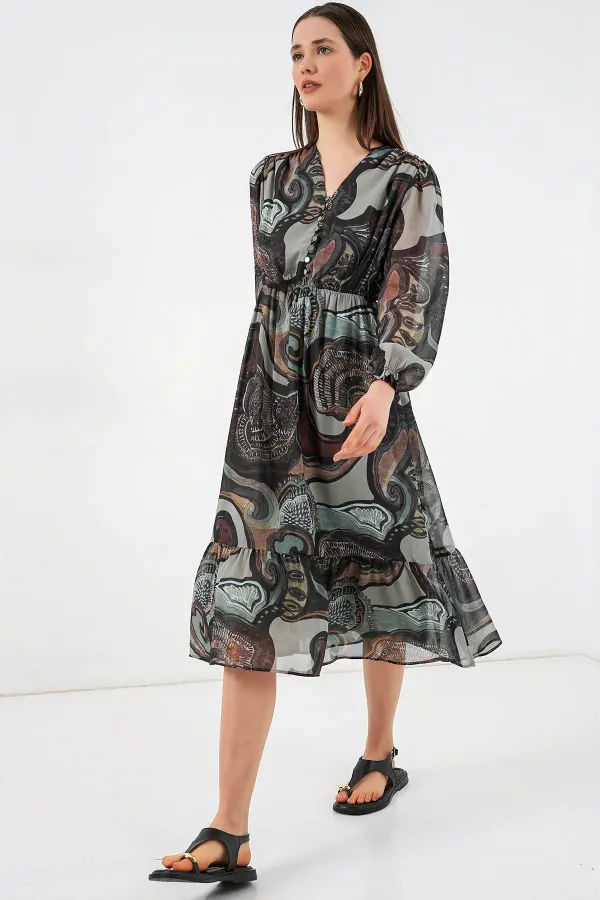 2137 Robe en mousseline à motifs - C. Çağla