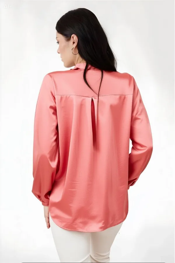 Kadın Somon Hafif Dökümlü Saten Yüzeyli Gömlek HZL22W-BD139641