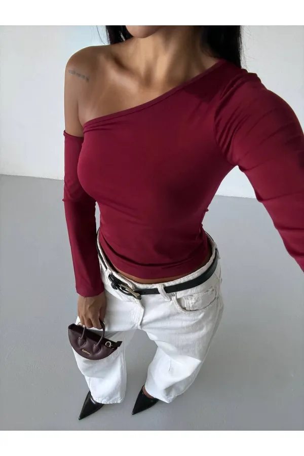 Kadın Bordo Asimetrik Yaka Drapeli Sandy Bluz HZL25S-FRY123361
