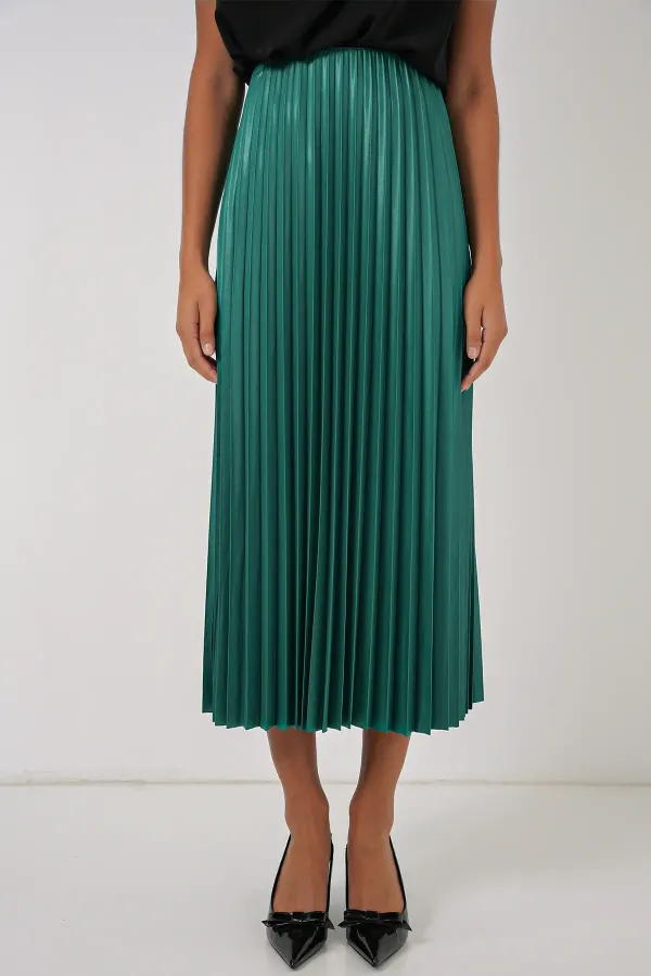 Jupe plissée aspect cuir 8009 - Verte