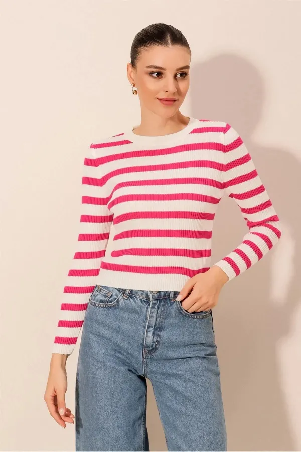 Pull ras du cou rayé rose pour femme HZL24W-BD1101331