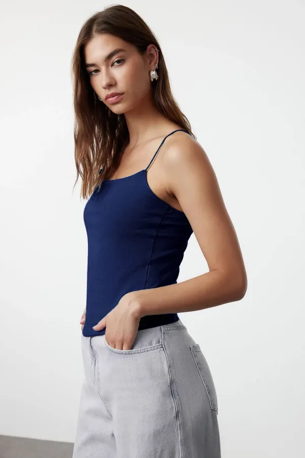 Kadın Lacivert İp Askılı Örme Body Bluz HZL24S-ZK11001