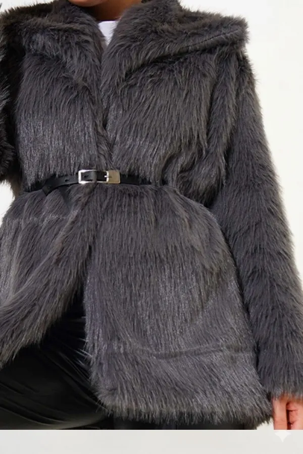 Manteau en fourrure pelucheux gris pour femme, doublé et détaillé, avec ceinture HZL25W-BD191561