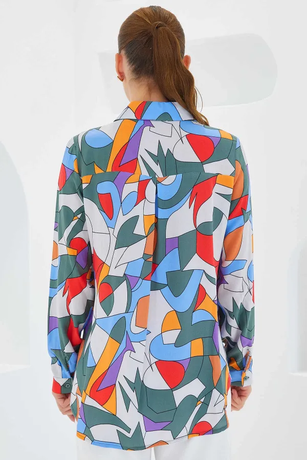 Kadın Haki Gri Mavi Kırmızı Geometrik Desenli Uzun Kolllu Oversize Viskon Gömlek HZL24S-BD1202251