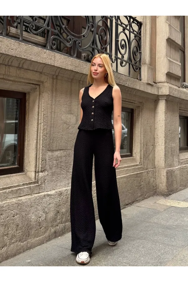 Kadın Siyah Beli Lastilkli Gofre Kumaş Pantolon HZL24S-ZK13261