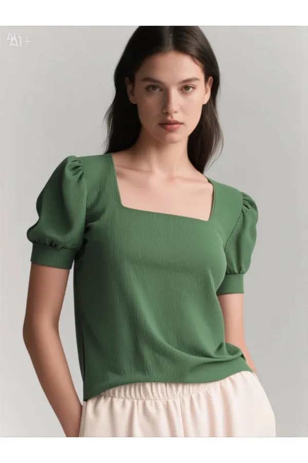 Kadın Zümrüt Yeşil Kare Yaka Örme Bluz HZL22W-BD104091