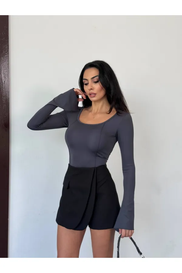 Kadın Antrasit Uzun Kollu Arkası Bağlamalı Fit Kesim Crop Bluz HZL25W-FRY122771