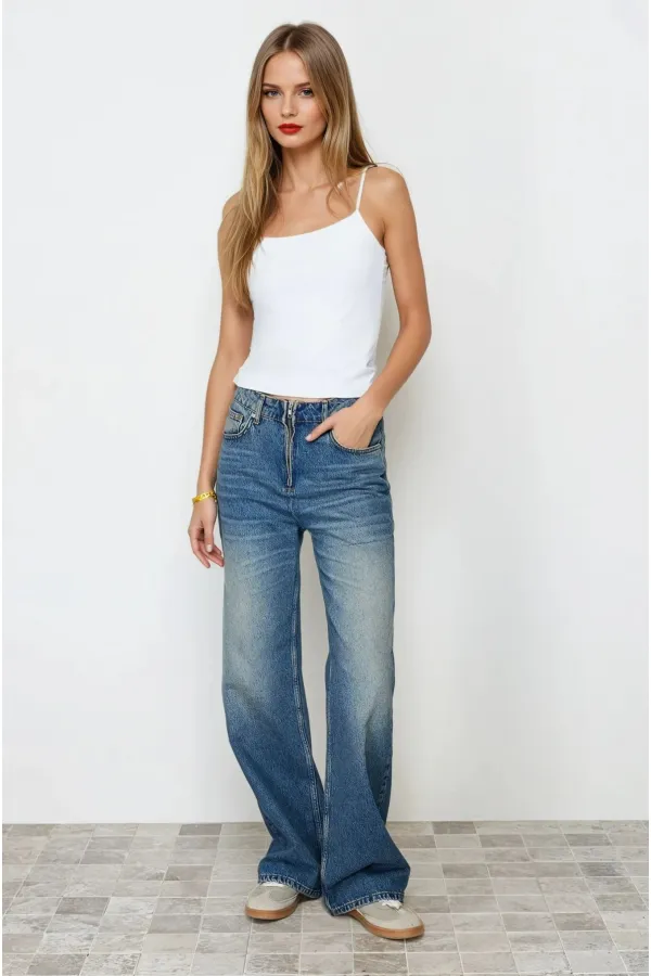 Kadın Beyaz İp Askılı Örme Body Bluz HZL24S-ZK11001