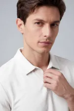 T-shirt polo homme Tommylife Wholesale blanc cassé, confortable et doux au toucher - 88496