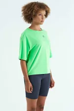 Tommylife Wholesale Neon Green Crew Neck Print Detail Oversize Short Sleeve Women's T-Shirt - 97263