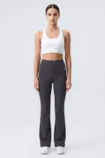 Leggings de sport évasés pour femmes Tommylife, gris foncé, taille haute, souples et performants - 94686 Leggings de sport évasés pour femmes Tommylife, gris foncé, taille haute, souples et performants - 94686