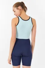 Débardeur court sans manches à col rond Tommylife Wholesale bleu ciel basique, coupe ajustée - 97162