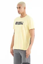 Tommylife Wholesale Peter Pan Neck Standard Fit Printed Men's T-Shirt 88204 Yellow