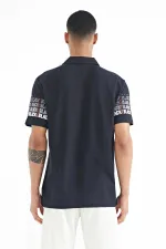 T-shirt homme Tommylife en gros, bleu marine, manches imprimées, col polo, coupe standard - 88240