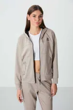 Tommylife Toptan Standart Kalıp Kapüşonlu Kadın Eşofman Takımı 95306 Koyu Bej