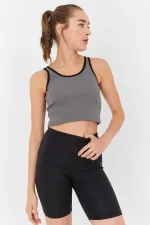 Débardeur court gris basique sans manches à col en U pour femme Tommylife Wholesale - 97162