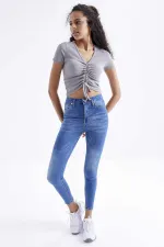 Tommylife Wholesale Grey Gathered Detail V-Neck Women's Crop Top T-Shirt - 97205