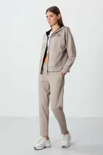 Tommylife Toptan Standart Kalıp Kapüşonlu Kadın Eşofman Takımı 95306 Koyu Bej