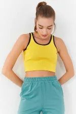 Débardeur court jaune basique sans manches à col en U pour femme Tommylife Wholesale - 97162