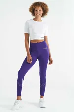 Tommylife Toptan Beyaz Sırt Dekolteli Standart Kalıp O Yaka Kadın Crop T-Shirt - 97265