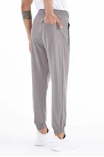 Pantalon de survêtement basique pour homme Tommylife Wholesale avec poches, cordon de serrage, coupe confortable et ourlet élastiqué - 84826