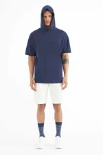 Tommylife Wholesale T-shirt à capuche oversize indigo pour homme avec étiquette sur la manche - 88179