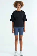 Tommylife Toptan Siyah O Yaka Baskı Detaylı Oversize Kısa Kol Kadın T-Shirt - 97263