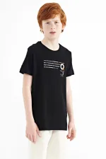 T-shirt garçon Tommylife Wholesale noir, col rond, coupe standard, imprimé, taille serveur, réf. 11145